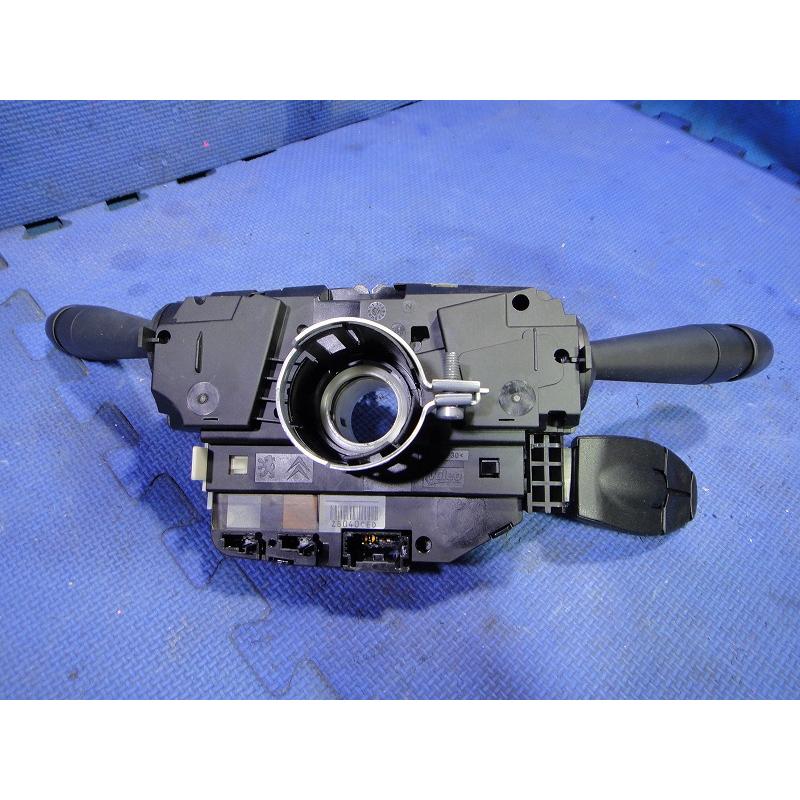 プジョー 208 A9 系 等  コンビネーション スイッチ スパイラル ケーブル  品番 98030396ZD   [1348] |  | 01