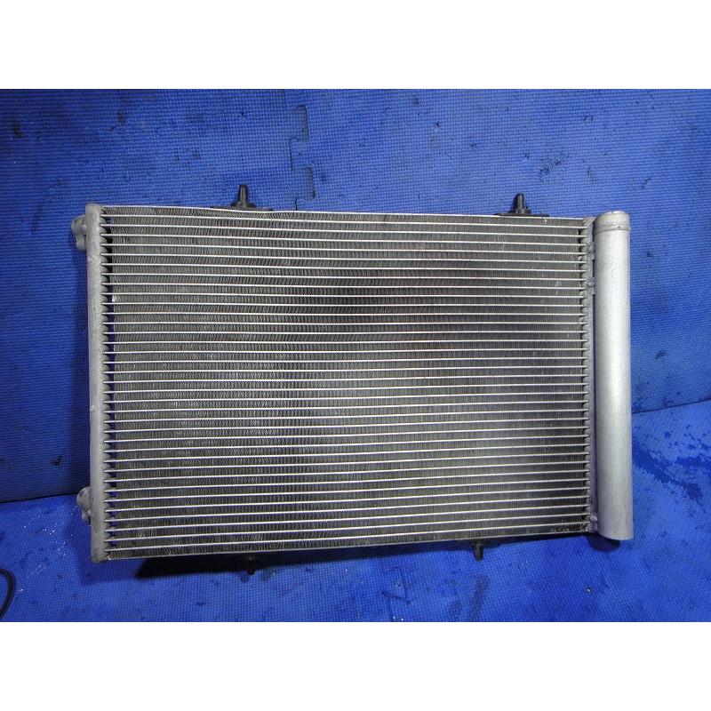 プジョー 208 A9 系 等 コンデンサー    [1348] | 