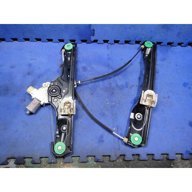 BMW X1 E84 VL18 等 純正 左 フロント パワーウィンドウ レギュレーター  品番 2990293   2990385  [1424] | 