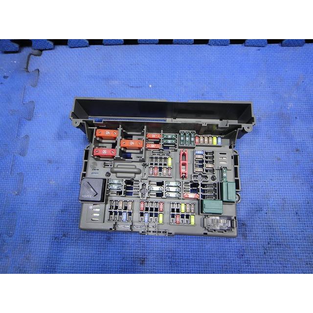 BMW X1 E84 VL18 等 ヒューズ ボックス  品番  9119445  [1424] | 