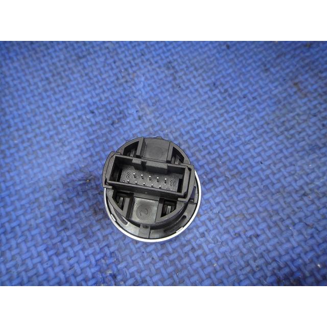 BMW X1 E84 VL18 等 エンジン スタート ボタン スイッチ 品番 6949913  [1424] |  | 01