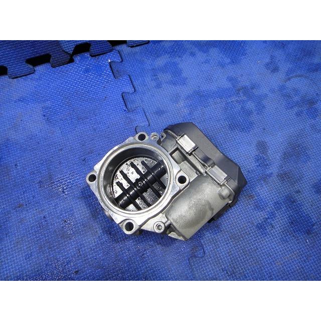 BMW X1 E84 VL18 等  スロットルボディ  品番 13547561066  [1424] |  | 01