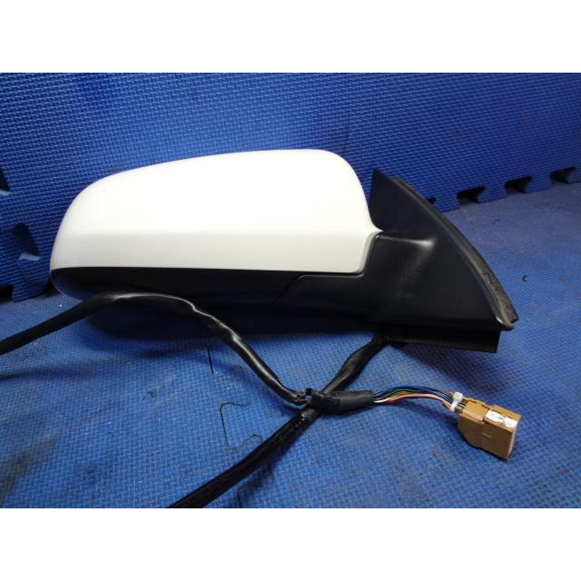 アウディ A4 8E系 B6 等  純正 右 ドアミラー LY9D / 白　  [1437] |  | 01