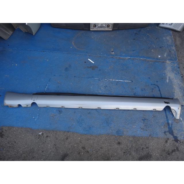 メルセデス ベンツ W124　E280 E320 等 左 サイドステップ スカート  品番 1246902340   [1479] | 