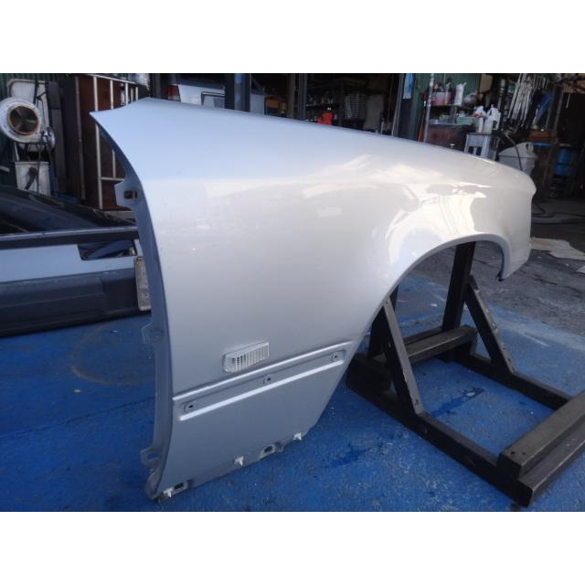 メルセデス ベンツ W124 E280 E320 等 右 フロント フェンダー [1479 