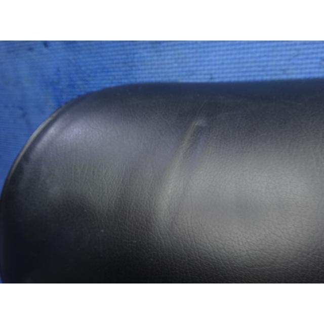 メルセデス ベンツ W124　E280 E320 等 ワゴン ヘッドレスト 左右共通 (a)  [1479] |  | 02