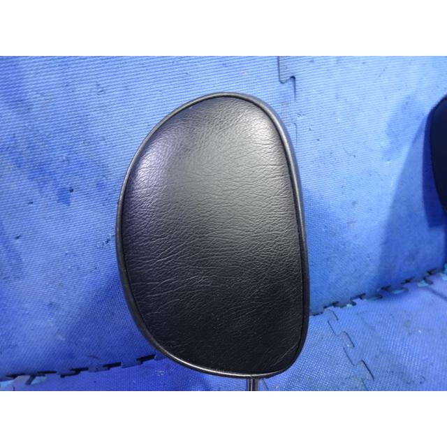 メルセデス ベンツ W124　E280 E320 等 ワゴン ヘッドレスト 左右共通 (a)  [1479] |  | 05