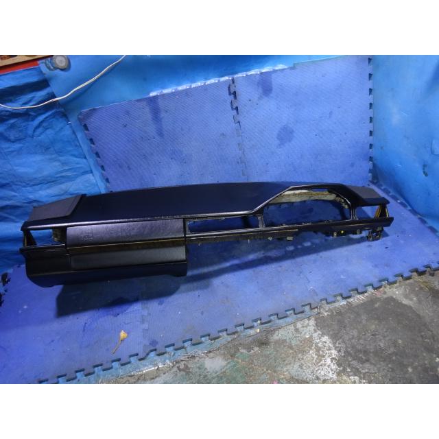 メルセデス ベンツ W124　E280 E320 等 ダッシュボード 後期 右ハンドル 黒   [1479] | 