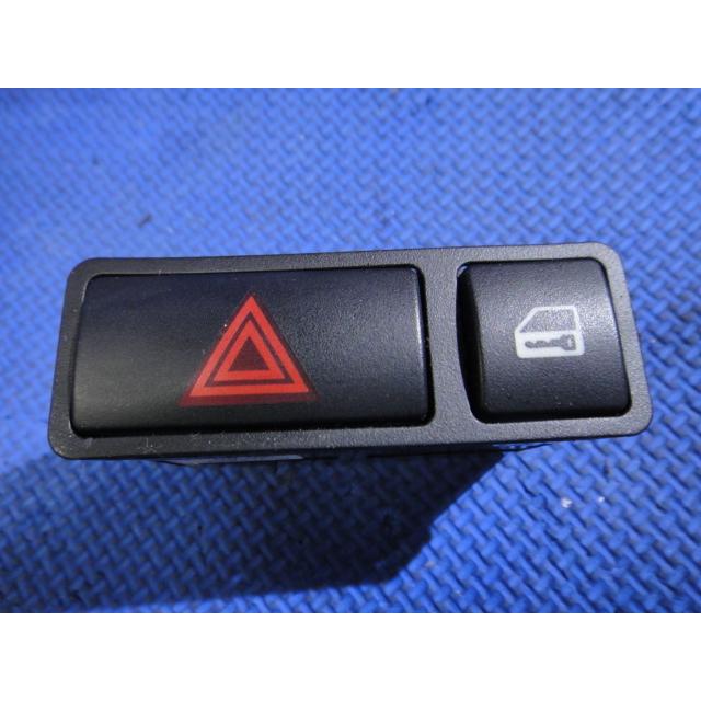 BMW 3シリーズ E46 AY20 AV25 等　ハザード スイッチ　品番 8368920   [1486] | 