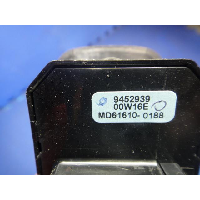 ボルボ V70 SB5244W 等 フロント 運転席　パワーウィンドウ スイッチ 品番 9452939  [1527] |  | 01