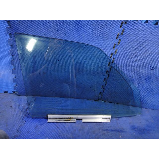 メルセデス ベンツ W124 E280 E320 等 左 フロント ドア ガラス   [1652] |  | 01