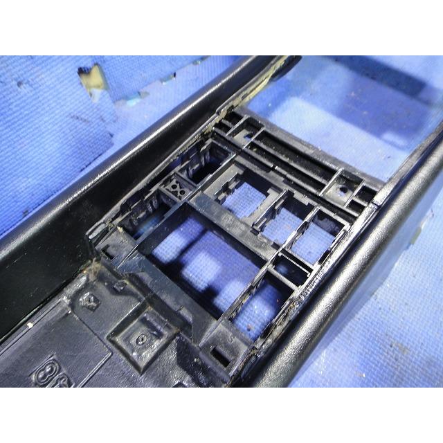 メルセデス ベンツ W124 E280 E320 等  センター コンソール  [1652] |  | 06