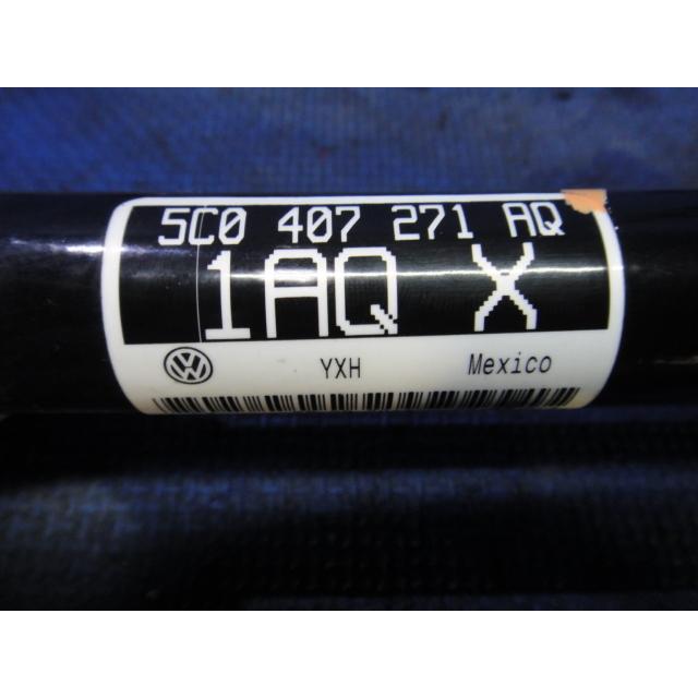 VW ザ ビートル 16CPL 16CBZ 等  左 フロント ドライブシャフト　品番 5C0407271 　走行 25,730Km　  [1669] |  | 03