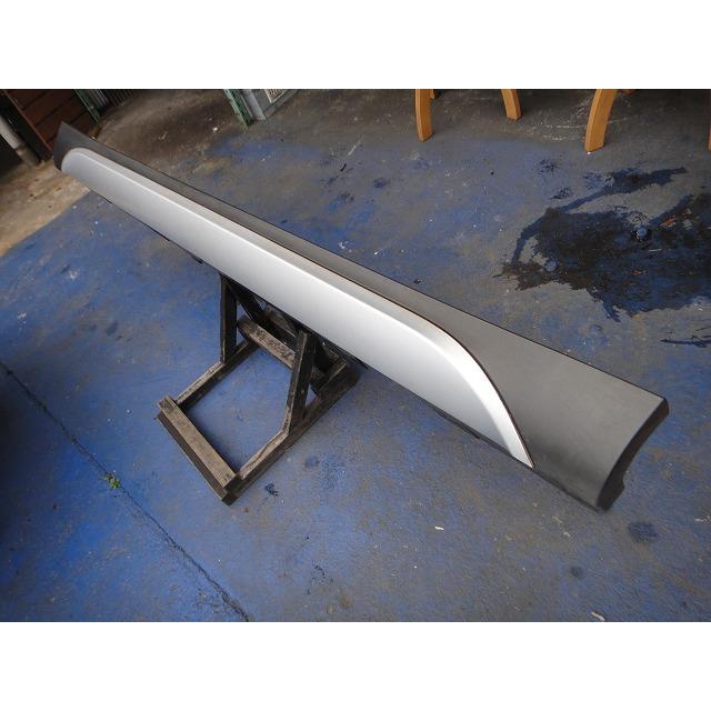 BMW X1 E84 VL18 等 右 サイド ステップ スカート  品番 51772990600   [1719] |  | 01