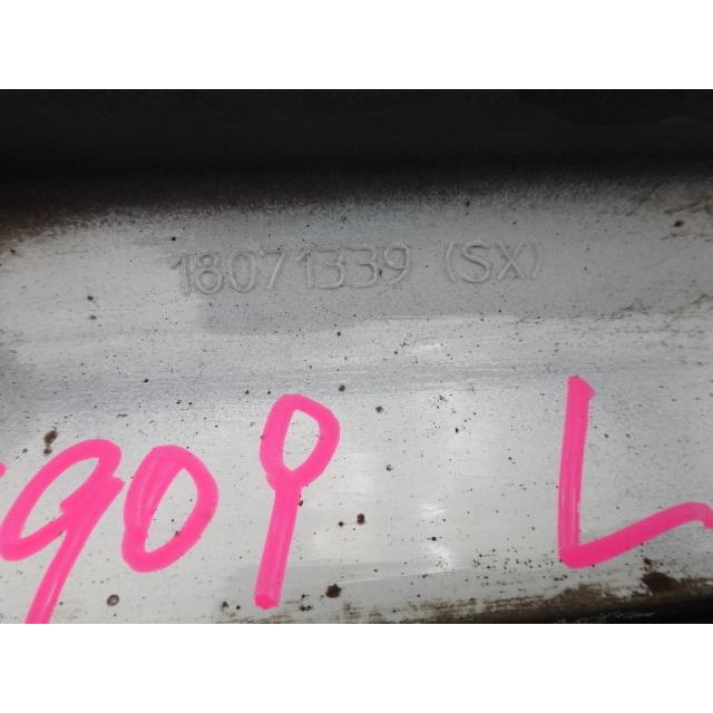 アルファロメオ ジュリエッタ 940141 等 右 サイド ステップ スカート 18071339 296A/アイスホワイト [1909] |  | 06