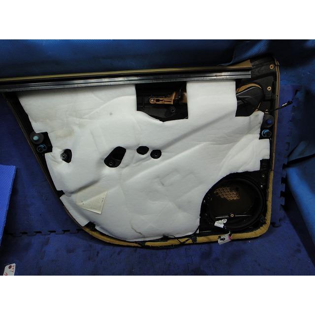 ポルシェ カイエン 9PA 等 右 フロント ドア 内張 トリム    [1953] |  | 06
