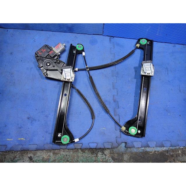 2017y VW ポロ  6R 系 等 左 フロント パワーウィンドウ レギュレーター   [2085] | 