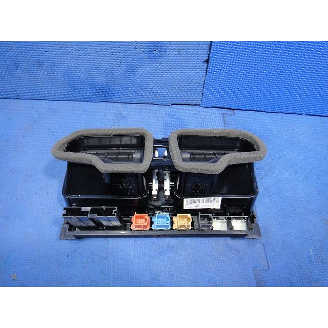 2017y VW ポロ  6R 系 等  エアコン 吹出口 中央 左右 ルーバー ハザード スイッチ  [2085] |  | 01