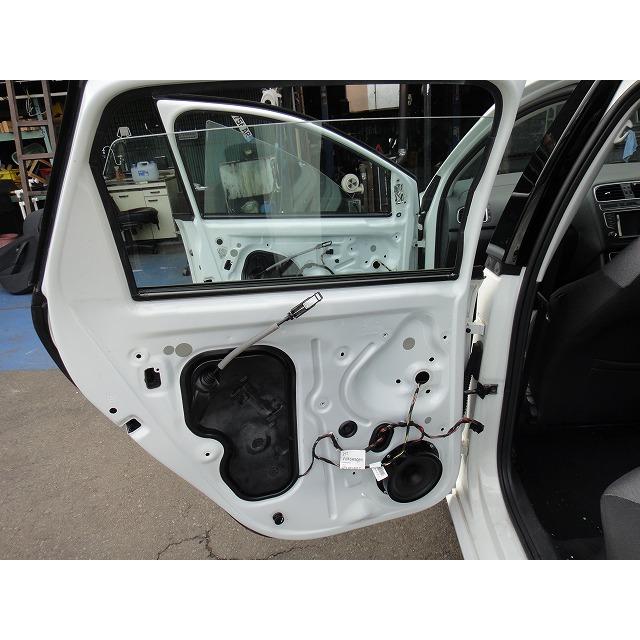 VW ポロ  6R 系等 左 リア ドア  LC9AL/白 [2085] |  | 05