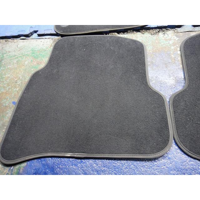 VW ポロ  6R 系等  純正 フロア マット １台分  [2085] |  | 03