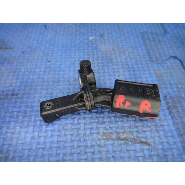 2017y VW ポロ  6R 系 等 純正 右 リア ABS スピード センサー 品番 10071162343  WHT003862   [2085] | 