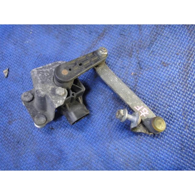 メルセデス ベンツ W211 E320 E240 等 フロント エアス　ハイトセンサー　センサー　品番0105427617　  [2139] |  | 01