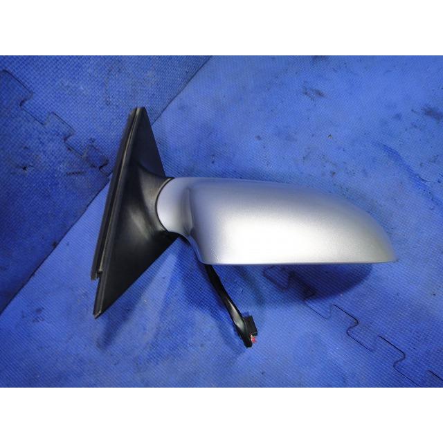 アウディ A4 8K系  B8 等 右 ドアミラー  LX7W/アイス シルバー  [2265] |  | 05