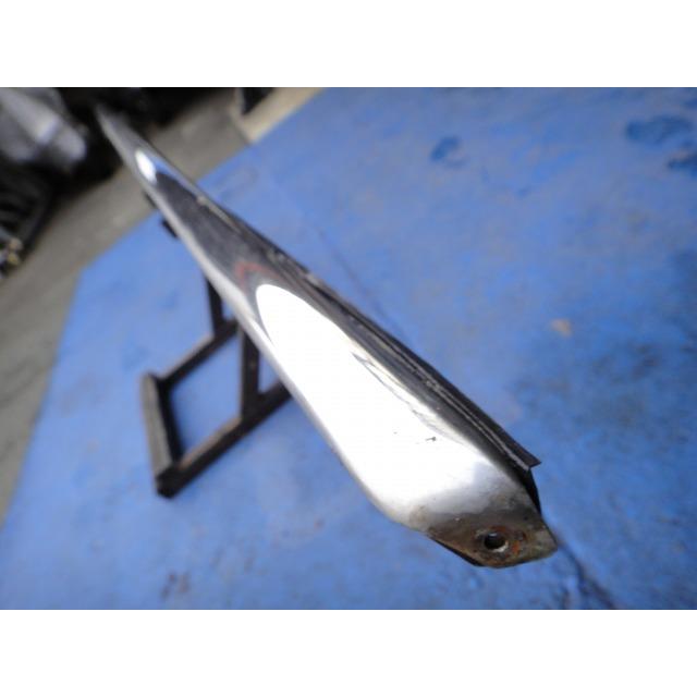 メルセデス ベンツ W114 250 等 右 サイド ステップ メッキ モール    [2285] |  | 03