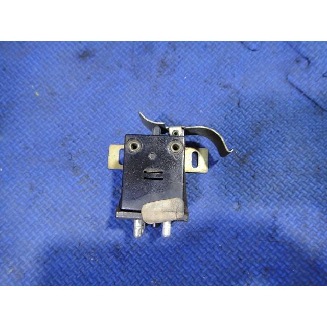 メルセデス ベンツ W114 250 等 リレー スイッチ   [2285] | 