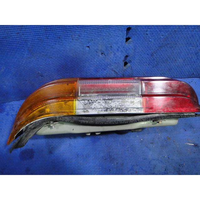 メルセデス ベンツ W114 250 等 左 テール レンズ ライト ランプ   [2285] |  | 06