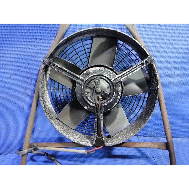 メルセデス ベンツ W114 250 等  電動ファン モーター  [2285] |  | 01