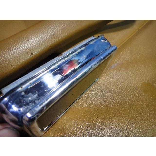 メルセデス ベンツ W114 250 等  左 リア 内張 ジャンク 部品取り  [2285] |  | 02