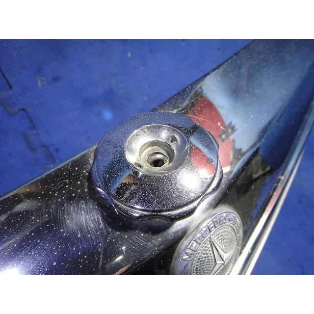 メルセデス ベンツ W114 250 等  純正 フロント グリル  [2285] |  | 03