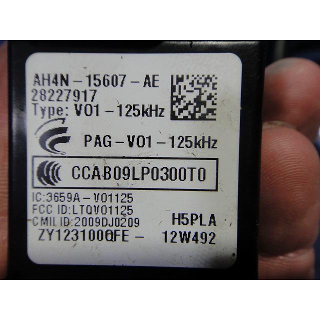 Volvo ボルボ V40 MB4164T 等 キー スロット イグニッション   品番   [2296] |  | 02