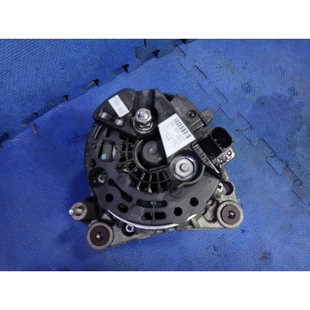 アウディ TT 8J 系 等 純正 オルターネーター 品番 06F903023F   [2298] |  | 02