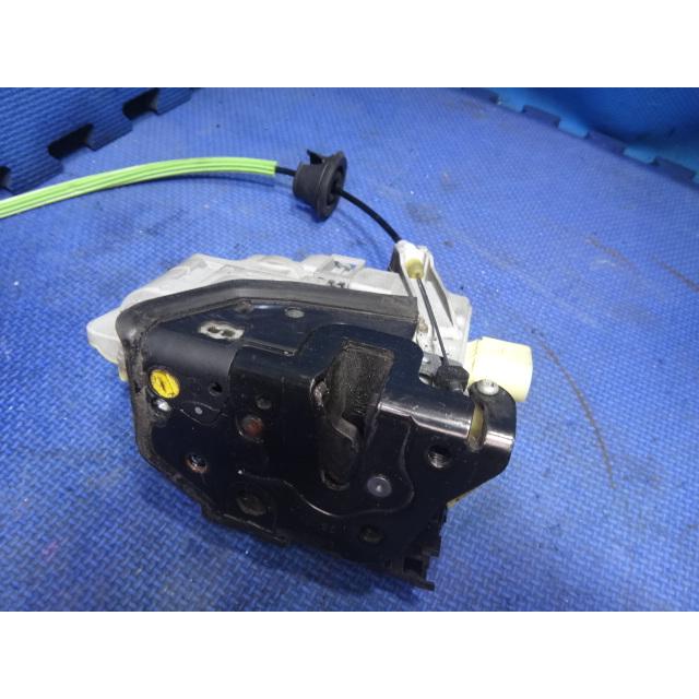 アウディ TT 8J 系 等 左 ドアロック アクチュエーター 品番 8J2837015 A  [2298] |  | 01