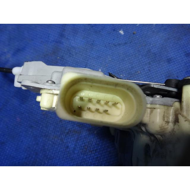 アウディ TT 8J 系 等 右 ドアロック アクチュエーター 品番 8J2837016 A  [2298] |  | 02