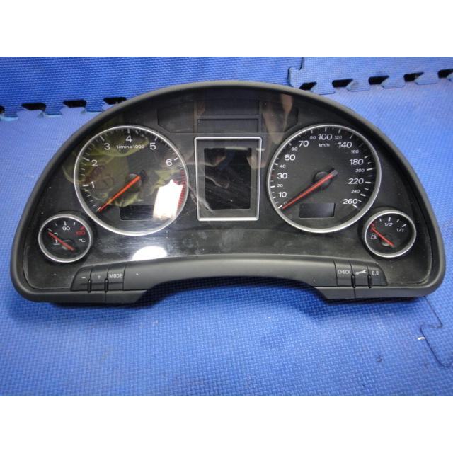 アウディ A4 8E系 B6 等 スピードメーターパネル　品番 8E0920900 L  [2358] | 