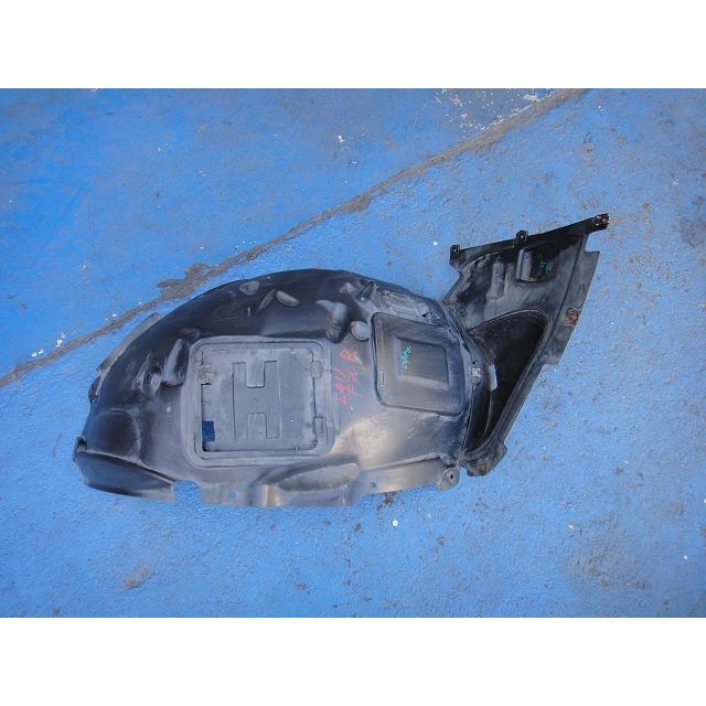 BMW 320i F30 F31 等  右 フロント ライナー 品番 7260740  7260726   [2411] | 