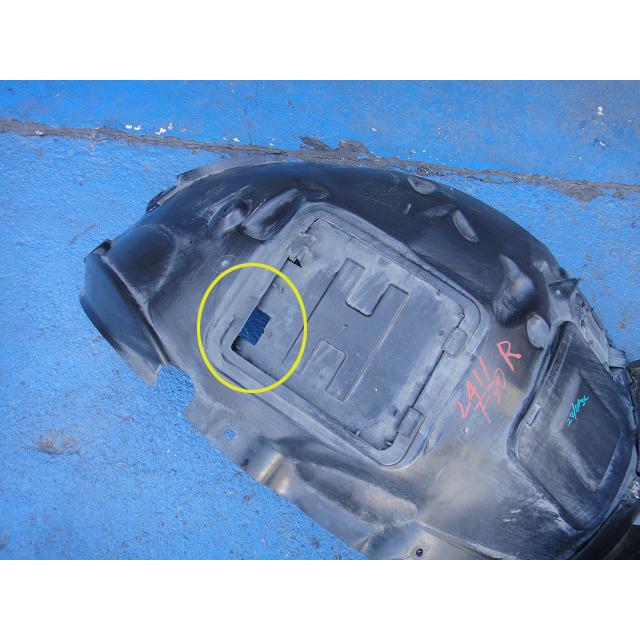 BMW 320i F30 F31 等  右 フロント ライナー 品番 7260740  7260726   [2411] |  | 01