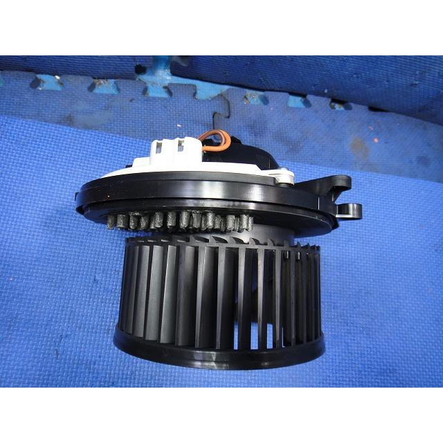 BMW 320i 320d F30 F31 等  ブロア モーター ファン  品番 9276112  T903543  [2411] | 