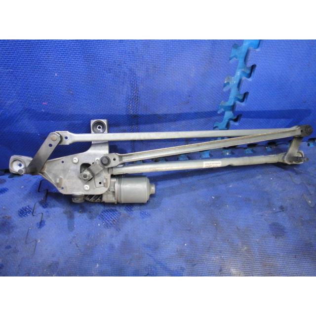 Volvo ボルボ V70 BB 系 等  ワイパー リンク モーター付き　品番 30796359　 [2805] |  | 01