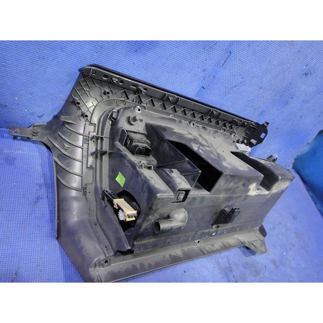 VW ゴルフ 5 1K 系 等 グローブボックス   [2839] |  | 04