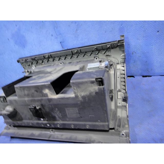 VW ゴルフ 5 1K 系 等 グローブボックス   [2839] |  | 05