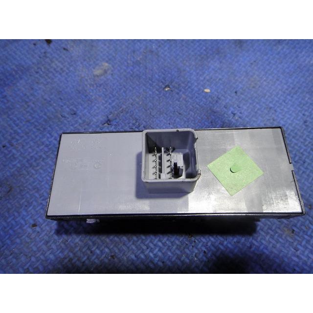 VW ゴルフ 5 1K 系 等 フロント 運転席 パワーウィンドウ スイッチ 品番 1K4959857   [2839] |  | 01