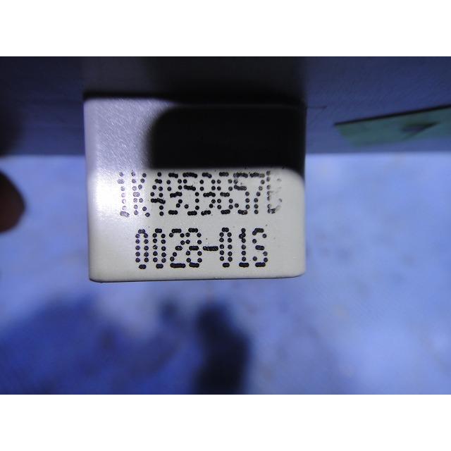 VW ゴルフ 5 1K 系 等 フロント 運転席 パワーウィンドウ スイッチ 品番 1K4959857   [2839] |  | 02