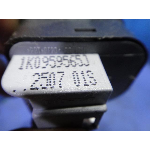 VW ゴルフ 5 1K 系 等  ドアミラー スイッチ  品番 1K0959565  [2839] |  | 01
