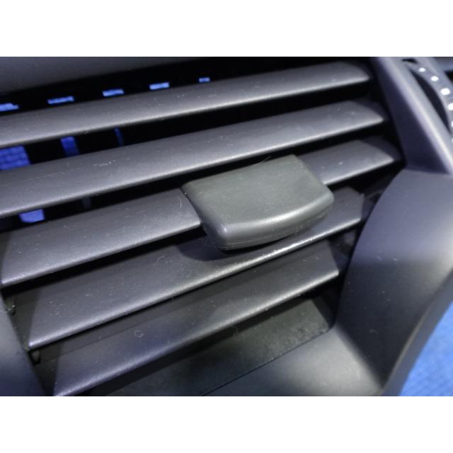 ルノー メガーヌ RS MF4R2 MF系 等 エアコン ヒーター 吹き出し口 ルーバー 中央 センター  [2928] |  | 02