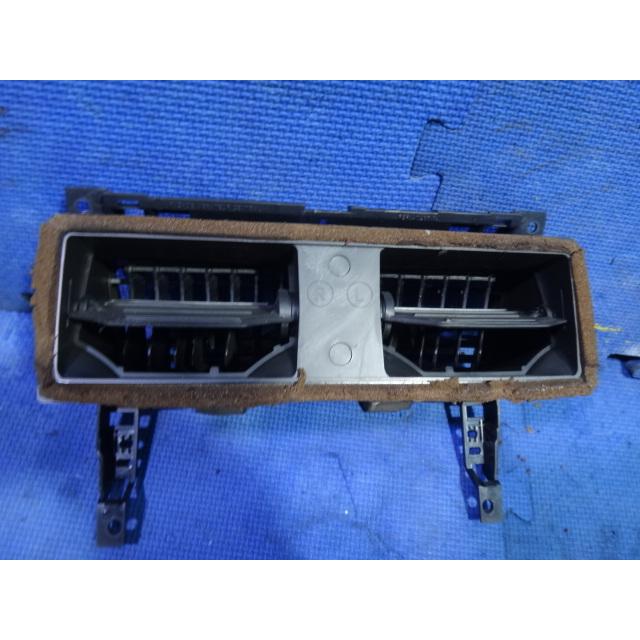 ルノー メガーヌ RS MF4R2 MF系 等 エアコン ヒーター 吹き出し口 ルーバー 中央 センター  [2928] |  | 04