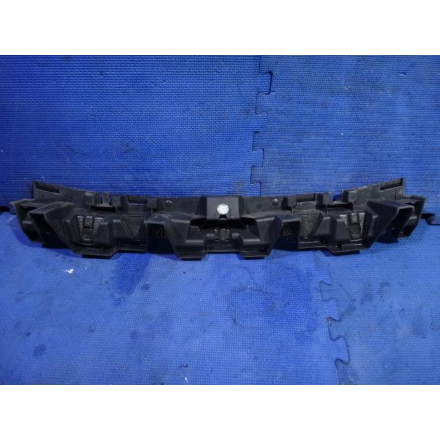 ルノー メガーヌ RS MF4R2 MF系 等 リア 中央 センター 取付 ブラケット 品番 8200074445  [2928] |  | 01